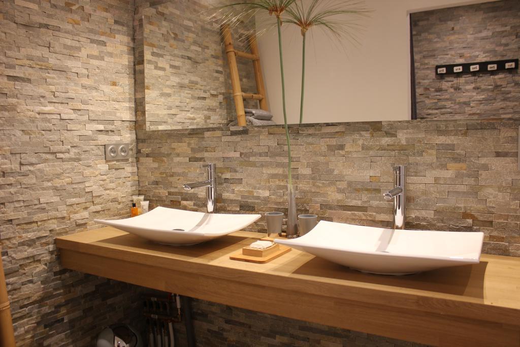 B&B Les Voiles De Valescure Chambres D'Hotes Et Son Espace Bien Etre แซ็งต์-ราฟาเอล ภายนอก รูปภาพ
